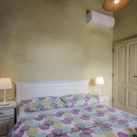 ヴィラ Pinia Comfortable Pinezići